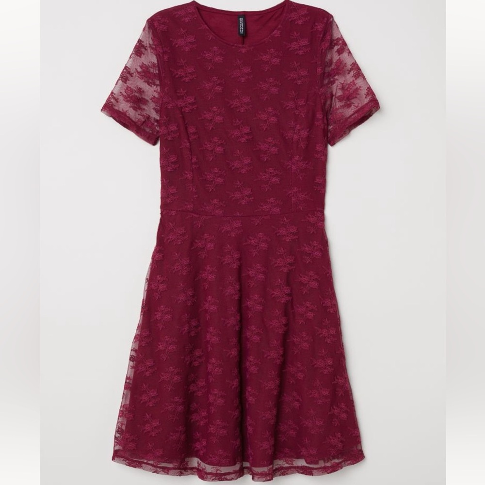 👽3/$30 SALE👽 H&M Divided Dress